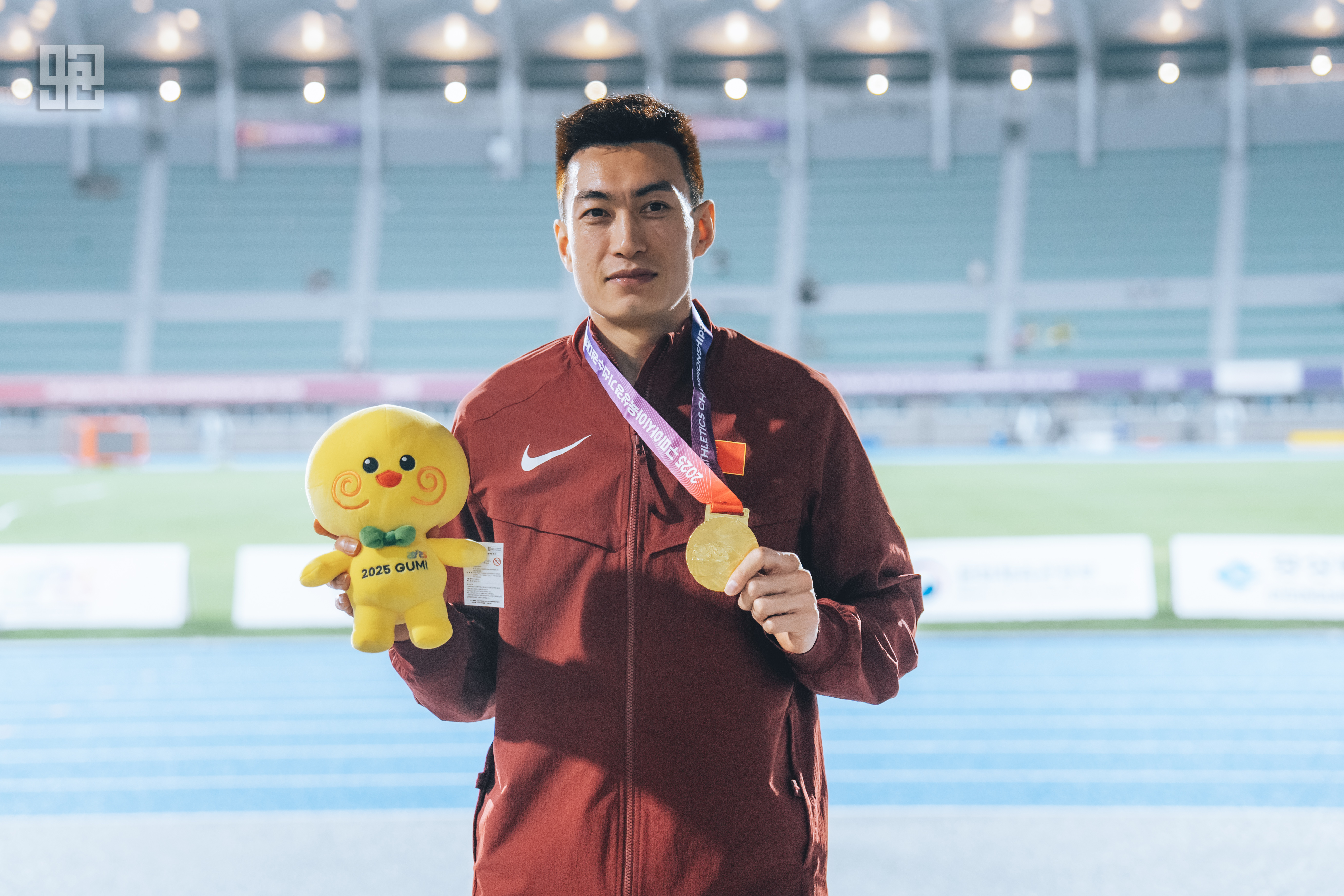 包含亚洲球员在锦标赛中发挥稳定的词条