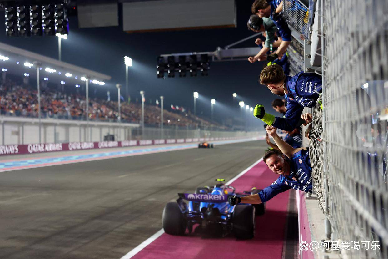 开云下载-威廉姆斯横扫索伯车队，塞恩斯状态火热的简单介绍