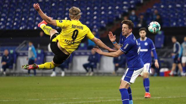 开云APP-包含德国力克曼城，伊布点燃赛场的词条