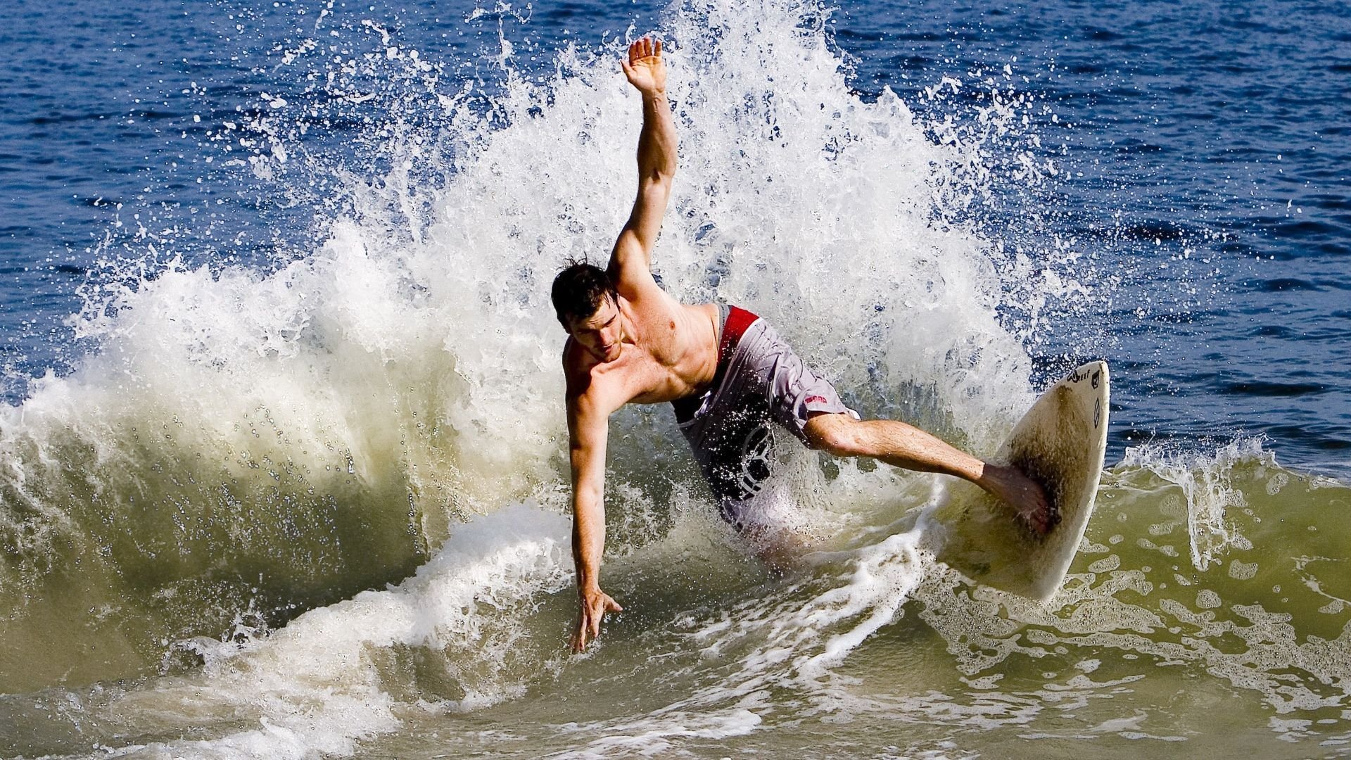 火箭火力压制骑士,英格拉姆成为关键先生