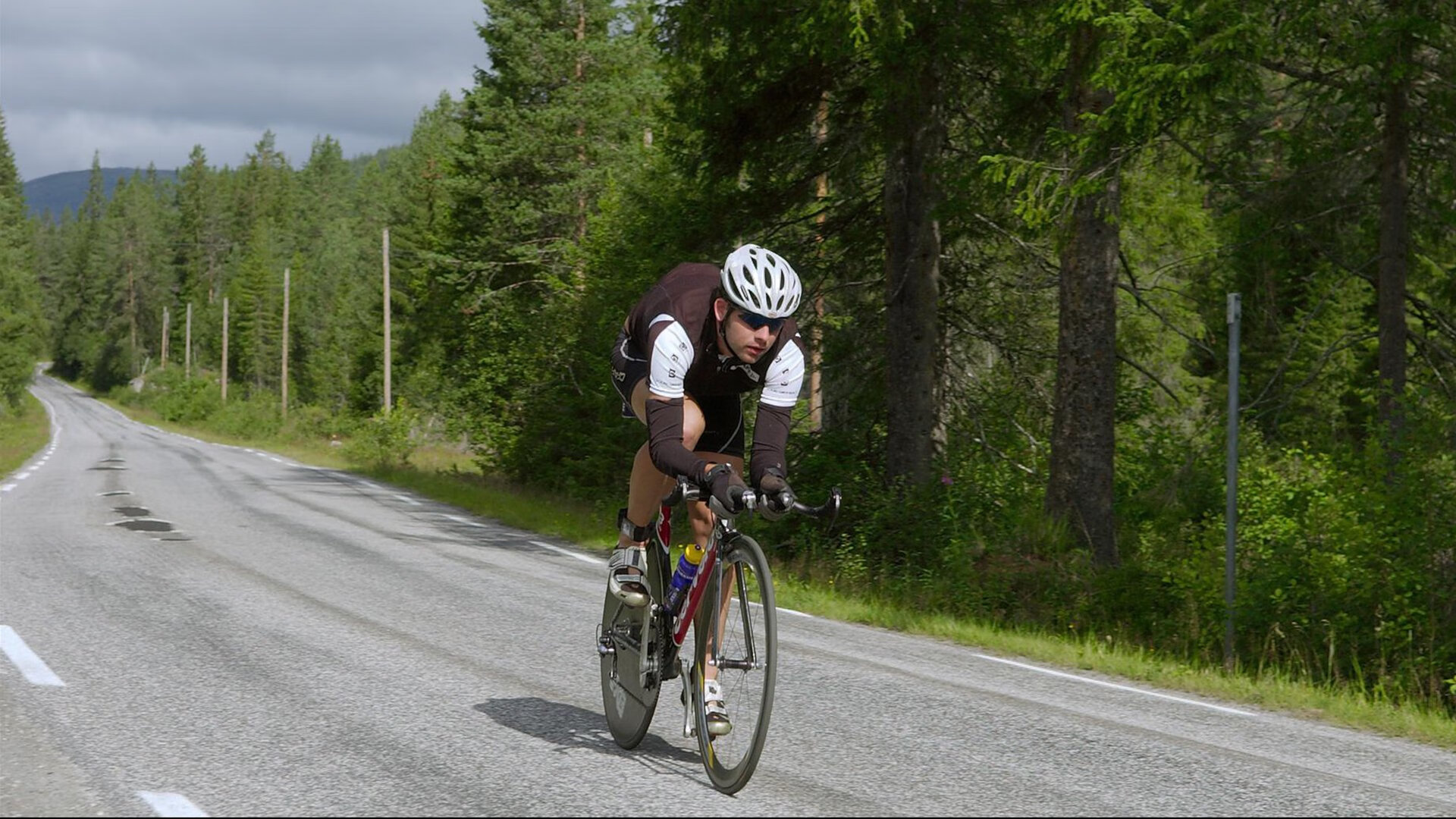极速心跳，F1街道赛公牛队压哨绝杀深圳队